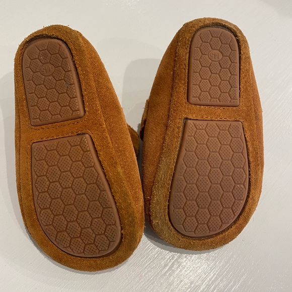 Thee Bron toddler baby soft sole leather shoes - Picture 4 of 6